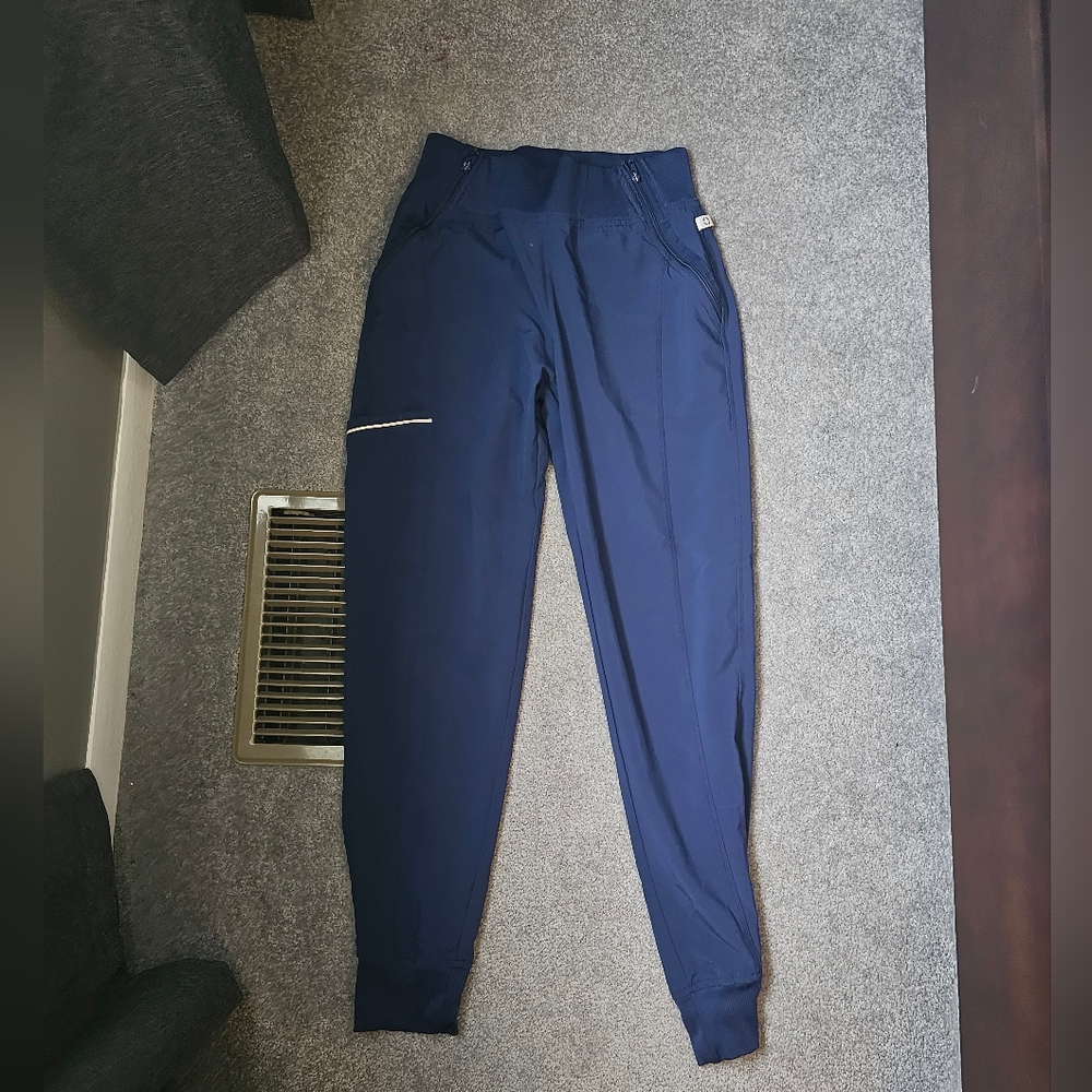 Cherokee Infinity 5 pocket joggers